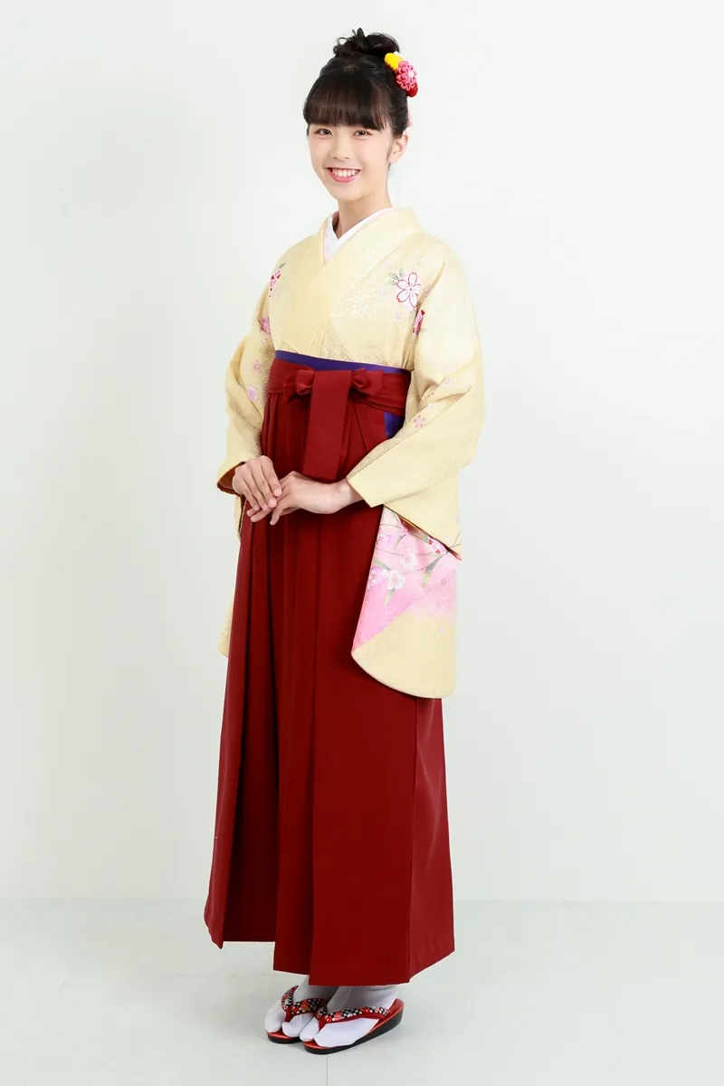 【卒業式袴レンタル/人気/安い/先生/通販レンタル】古典上品知的シンプルエレガントかわいい桜(オシャレ)　クリーム/ピンク/エンジ/赤　DDD751_ENJ004