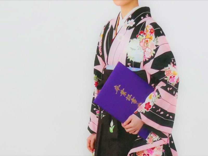 髪型に合わせた卒業式袴のための簡単ヘアアレンジ 袴コレクション